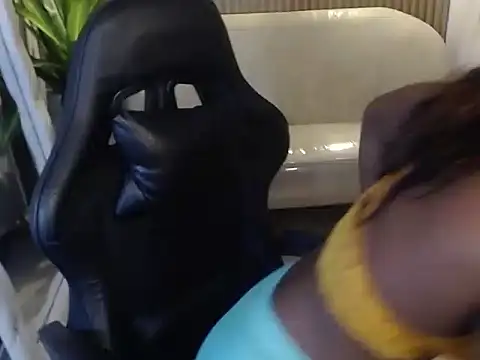 ebony rose tf online show from 10.16.25