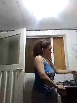 mommy estefy online show from 09.11.25