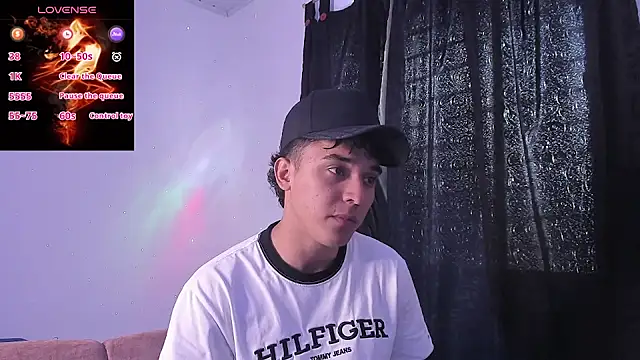 Austin Cardieff  online show from 10.10.25