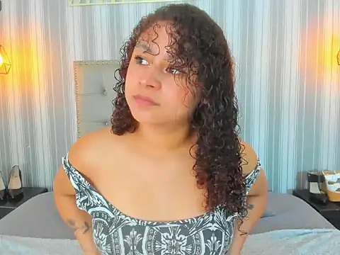 Sofiapassionne online show from 02.24.26