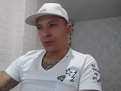 stefanhot2025 online show from 09.10.25