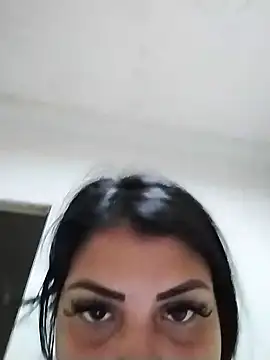 Snapshot of merylinbebe chatting on 10.07.25 merylinbebe online show from 10.07.25