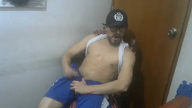 GuivernoStud online show from 09.10.25