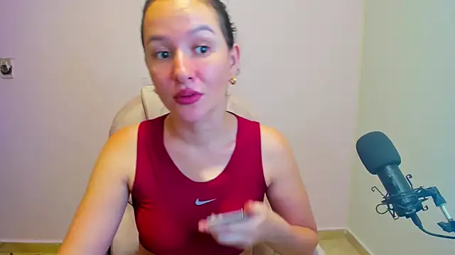 butterflyfree1 online show from 10.04.25