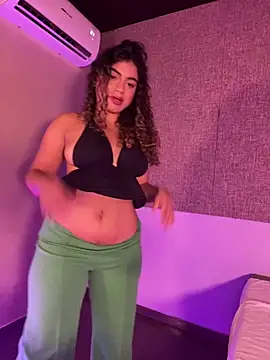 Salomeferreira  online show from 09.19.25