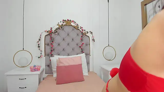 Skylerwhite02 online show from 03.29.26