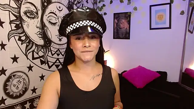 MarilynWhite  online show from 10.27.25