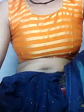 Snapshot of Aasha_devi05 chatting on 10.30.25 Aasha devi05 online show from 10.30.25