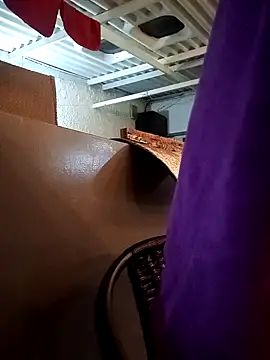 Mariam Lopez   online show from 02.14.26