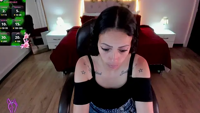 Mariam Lopez   online show from 07.24.26