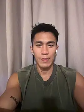 gooodboiii online show from 10.16.25