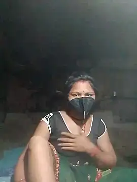 Snapshot of Sk_payalji chatting on 10.24.25 Sk payalji online show from 10.24.25