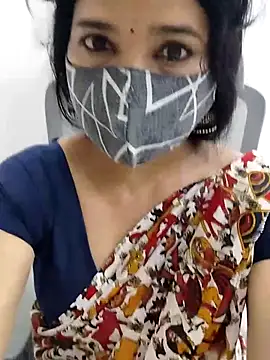 Girl 071 online show from 10.10.25