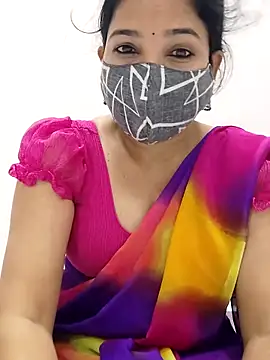 Girl 071 online show from 10.22.25