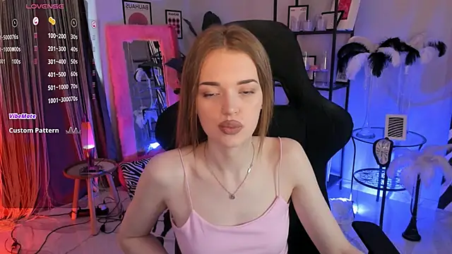 FlexyFox online show from 04.17.26