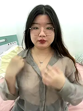 Snapshot of xxwang20 chatting on 09.16.25 xxwang20 online show from 09.16.25