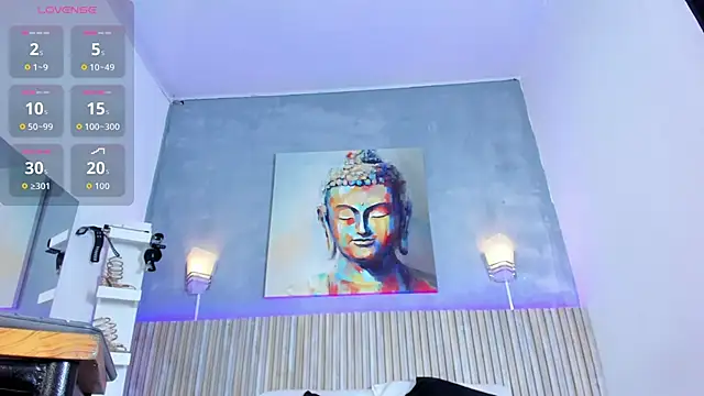 Roxy Santos   online show from 10.02.25