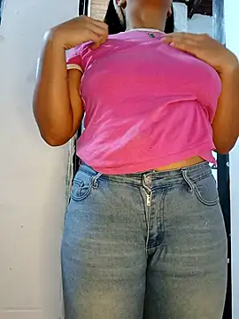 girlpee online show from 11.24.25