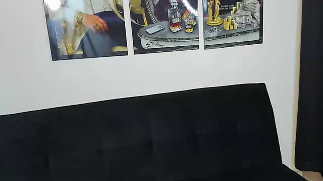 Snapshot of nico_santana chatting on 10.10.25 nico santana online show from 10.10.25