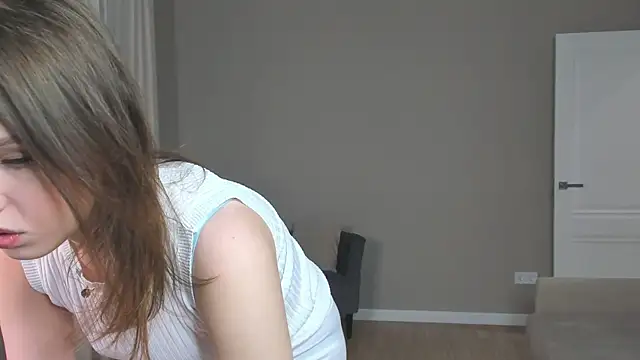 EmelySwickheimer online show from 09.18.25