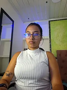 susan mooree online show from 09.28.25