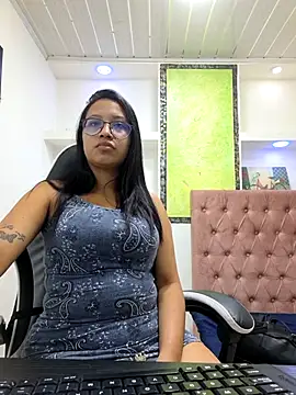 susan mooree online show from 11.25.25