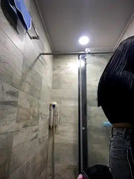 Megaan  More online show from 10.03.25