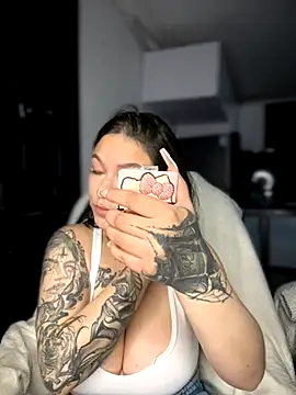 Megaan  More online show from 10.25.25