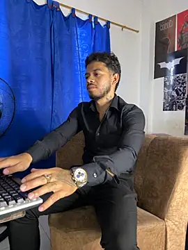 DavideVentura  online show from 09.15.25