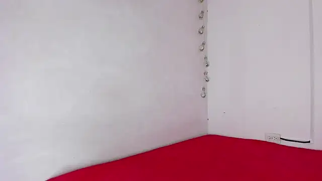 Snapshot of incogniitolove_ chatting on 10.06.25 incogniitolove online show from 10.06.25