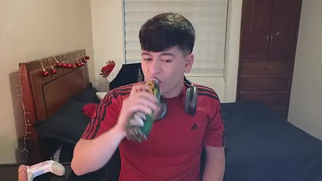 tightncuteass online show from 11.18.25