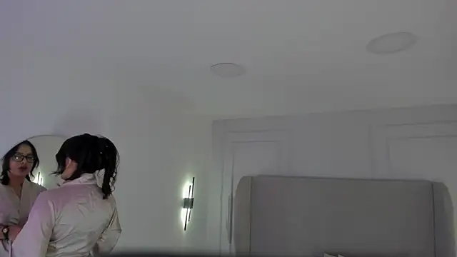 Dream nena online show from 10.03.25