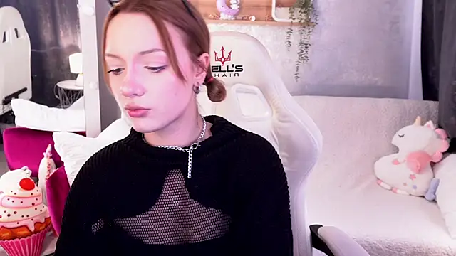 FoxyMayy online show from 10.03.25