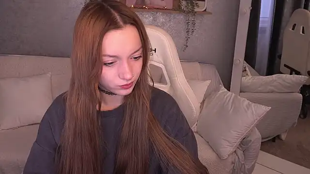 FoxyMayy online show from 12.05.25