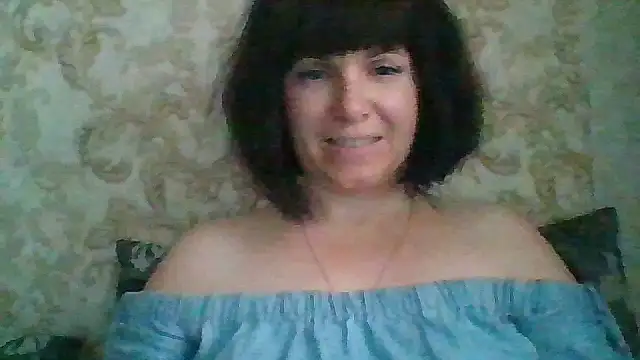 SecretSienna  online show from 10.11.25