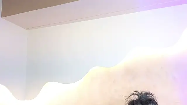 Kloee 12 online show from 12.17.25