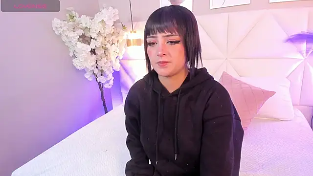 Snapshot of Adara__carter_ chatting on 11.29.25 Adara carter online show from 11.29.25