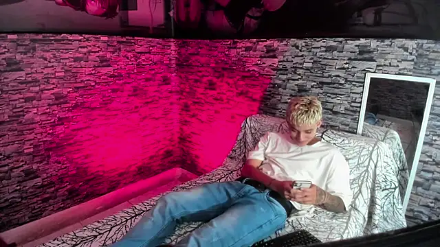 weesley boy online show from 09.17.25