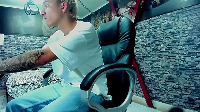 weesley boy online show from 09.29.25