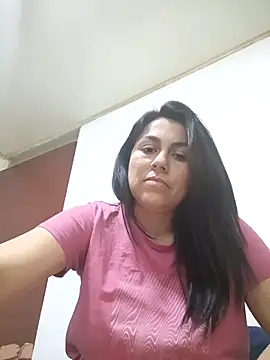 vanessa-titisM online show from 10.26.25