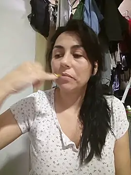 vanessa-titisM online show from 11.15.25