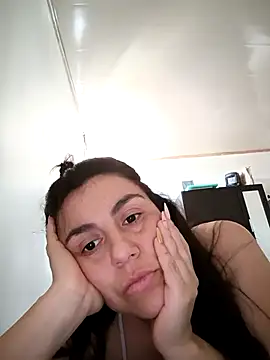 vanessa-titisM online show from 11.23.25