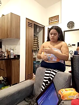 Anabelle 00  online show from 10.18.25