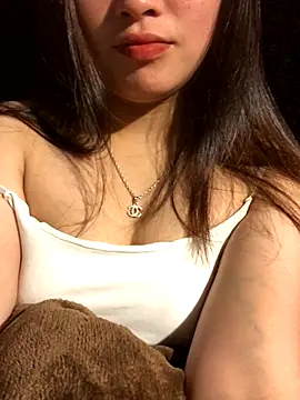 chipchip-00 online show from 10.10.25