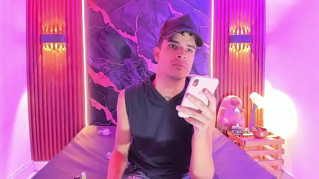 Lucky boys  X online show from 09.29.25