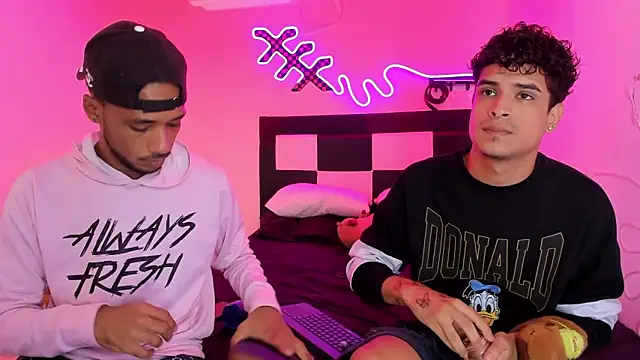 Lucky boys  X online show from 10.19.25