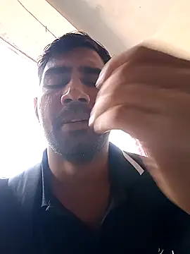 Snapshot of snadycam chatting on 09.17.25 snadycam online show from 09.17.25