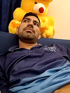 Snapshot of snadycam chatting on 09.23.25 snadycam online show from 09.23.25