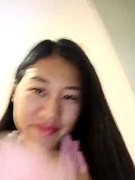 luy-xinh02 online show from 10.04.25