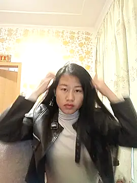 luy-xinh02 online show from 11.03.25